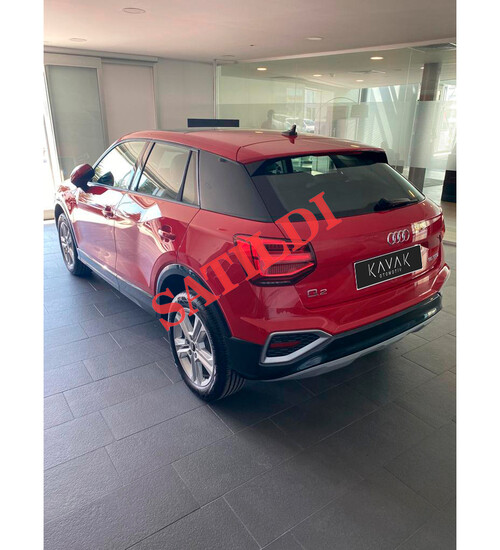 2022 AUDI Q2 Kırmızı
